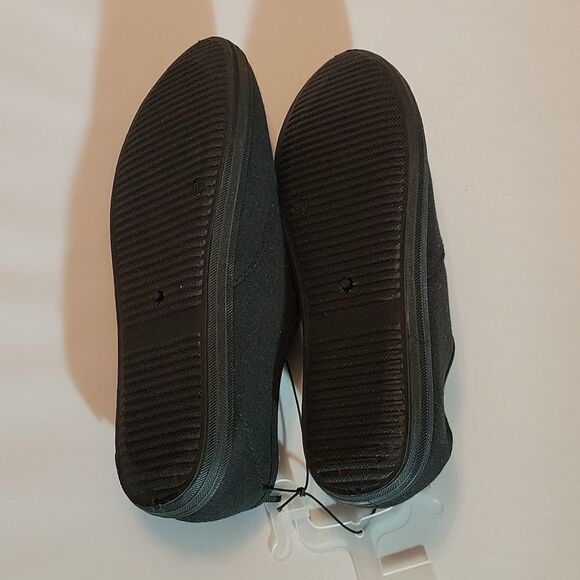 BRAND NEW JUST BE WOMEN"S  LACE-UP SNEAKER - Picture 8 of 13